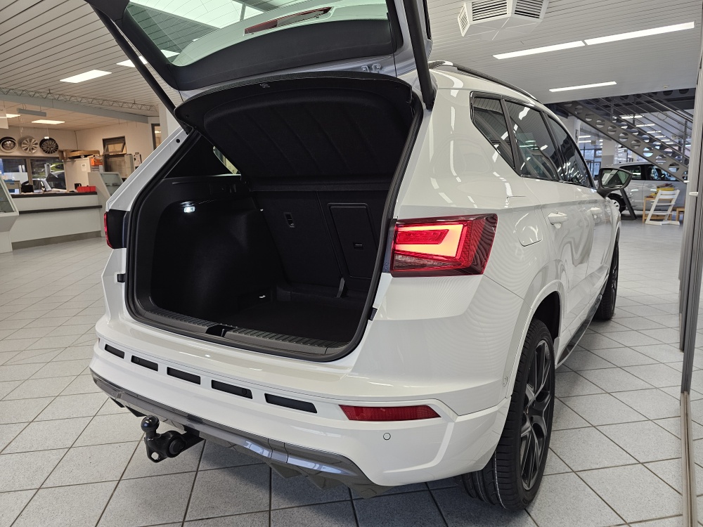Cupra Ateca  bei Hoffmann Automobile in Wolfsburg kaufen und sofort mitnehmen - Bild 2