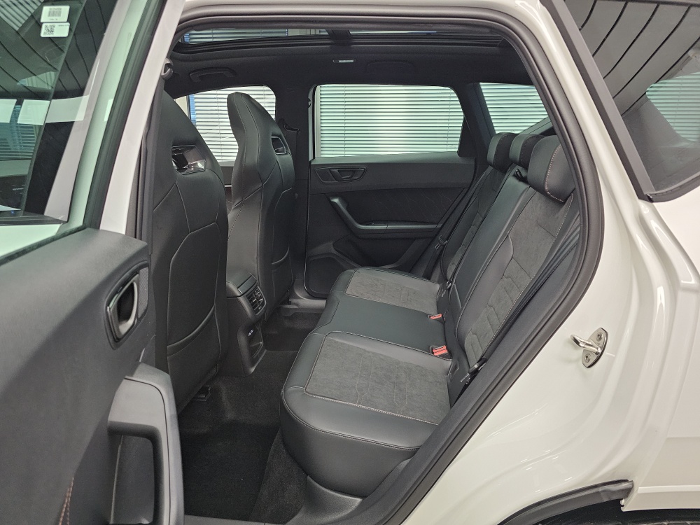 Cupra Ateca  bei Hoffmann Automobile in Wolfsburg kaufen und sofort mitnehmen - Bild 7