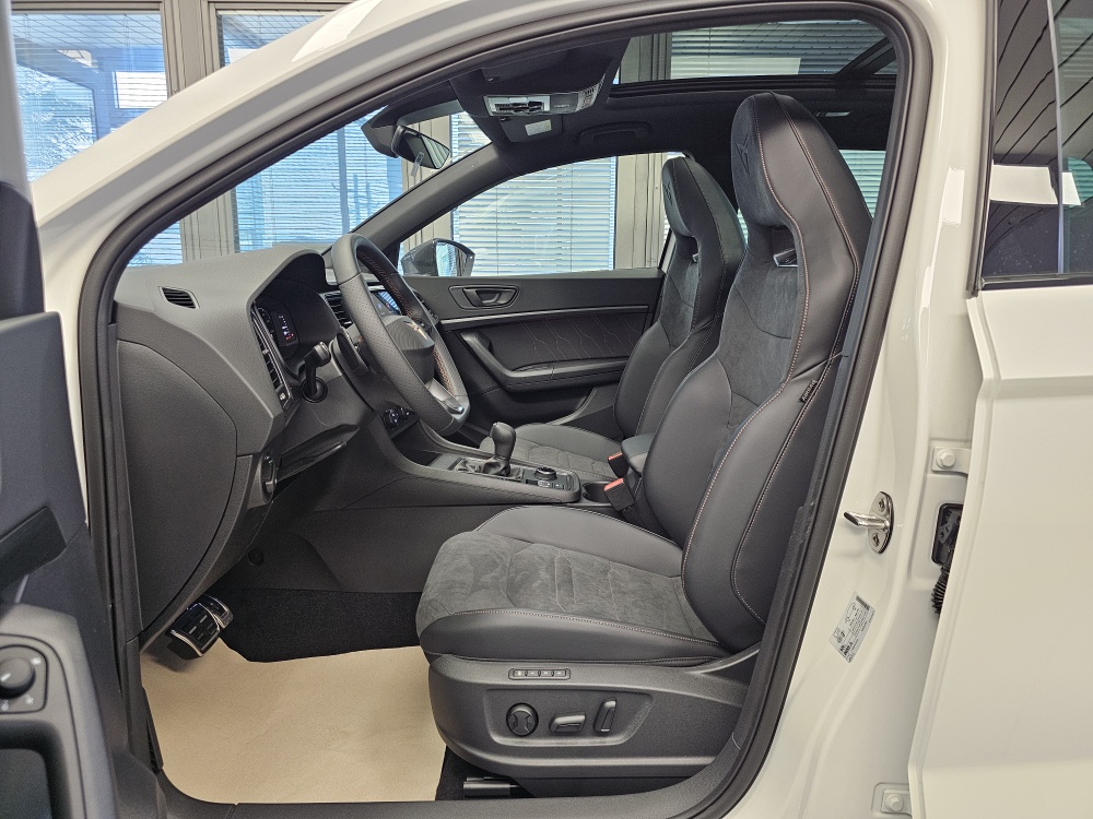 Cupra Ateca bei Hoffmann Automobile in Wolfsburg kaufen und sofort mitnehmen - Bild 27