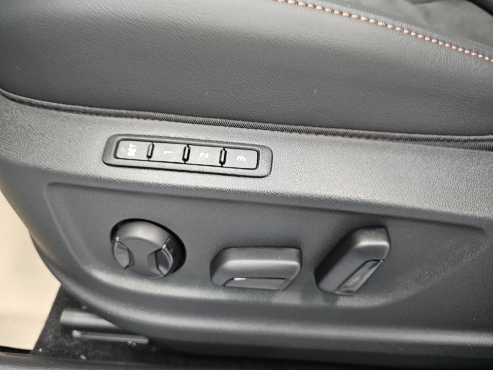 Cupra Ateca bei Hoffmann Automobile in Wolfsburg kaufen und sofort mitnehmen - Bild 28