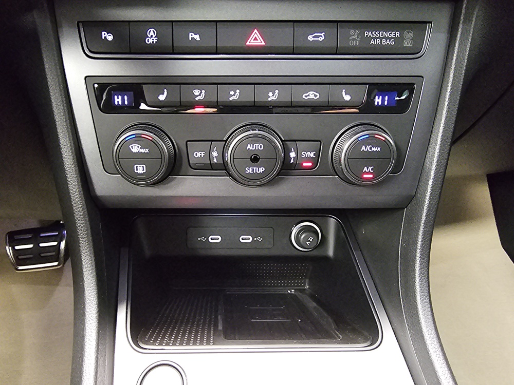 Cupra Ateca  bei Hoffmann Automobile in Wolfsburg kaufen und sofort mitnehmen - Bild 12