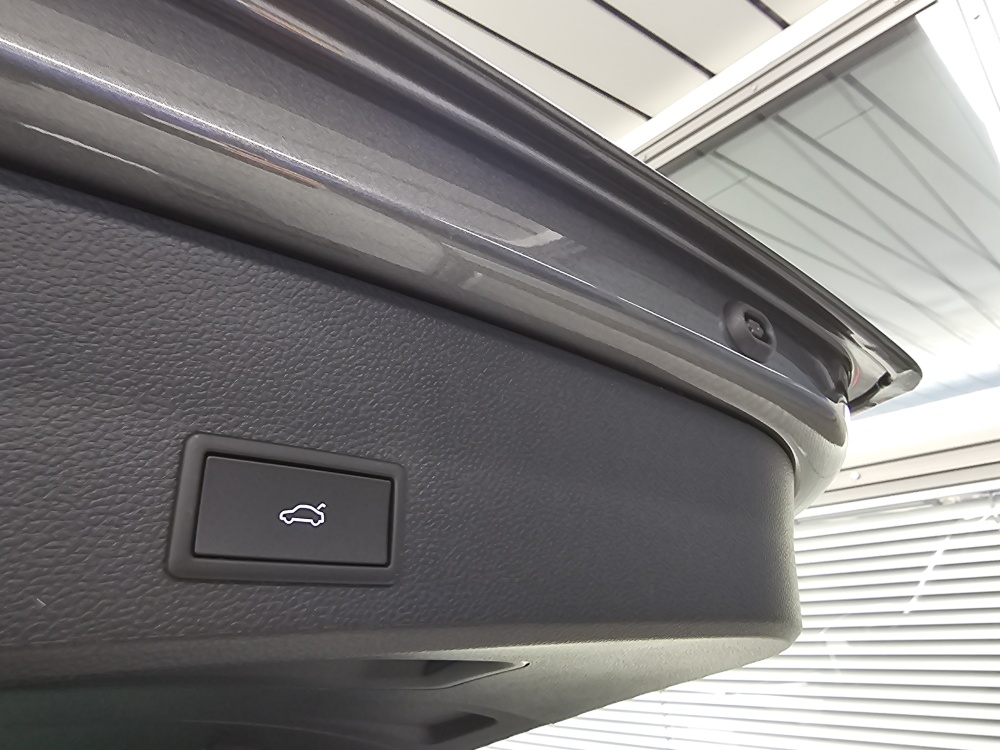 Cupra Ateca  bei Hoffmann Automobile in Wolfsburg kaufen und sofort mitnehmen - Bild 4