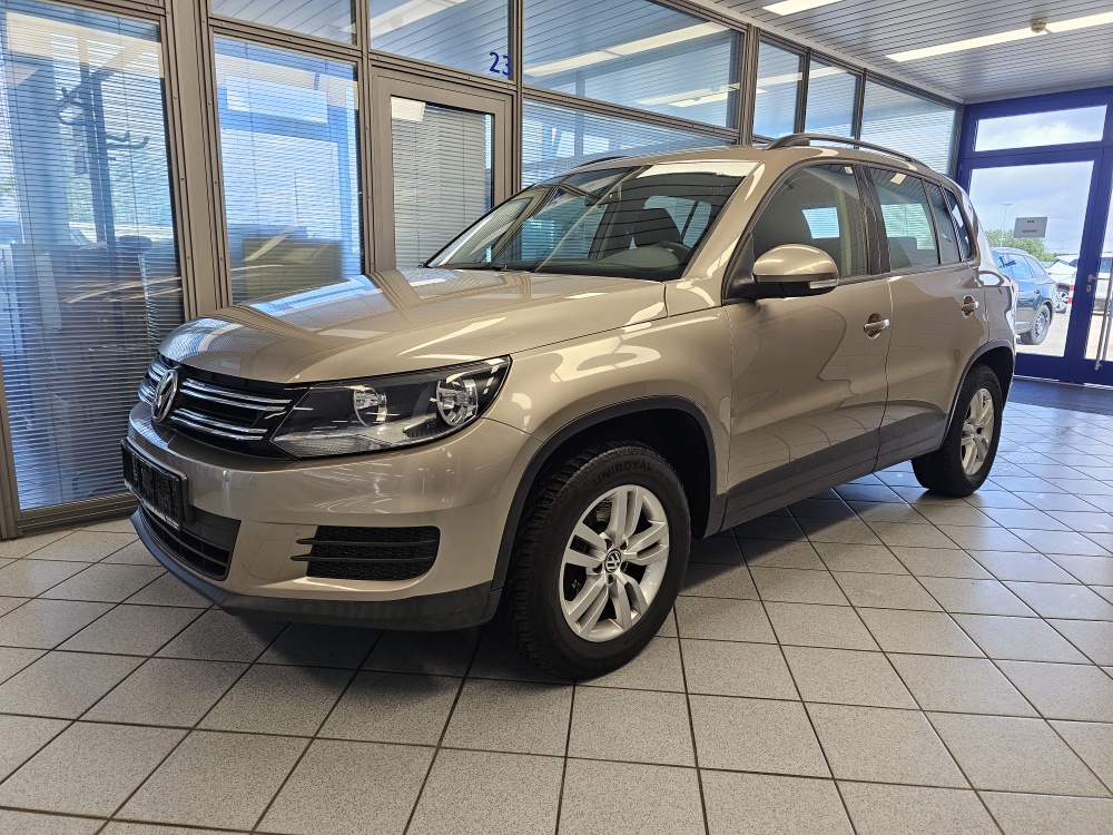 VW Tiguan Trendline für nur 6.700,- € bei Hoffmann Automobile in Wolfsburg kaufen und sofort mitnehmen