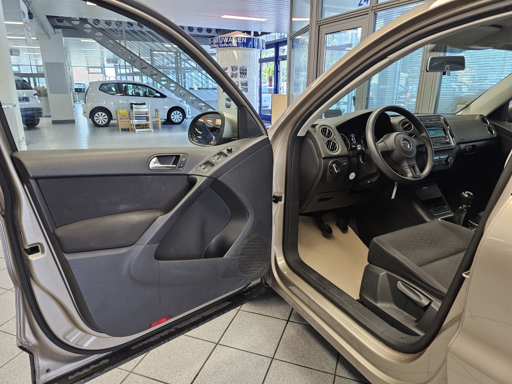 VW Tiguan  bei Hoffmann Automobile in Wolfsburg kaufen und sofort mitnehmen - Bild 13
