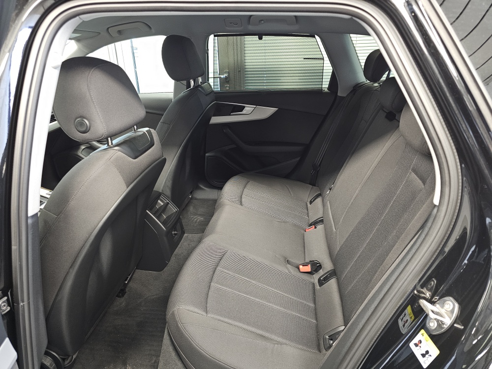 Audi A4 Avant  bei Hoffmann Automobile in Wolfsburg kaufen und sofort mitnehmen - Bild 5