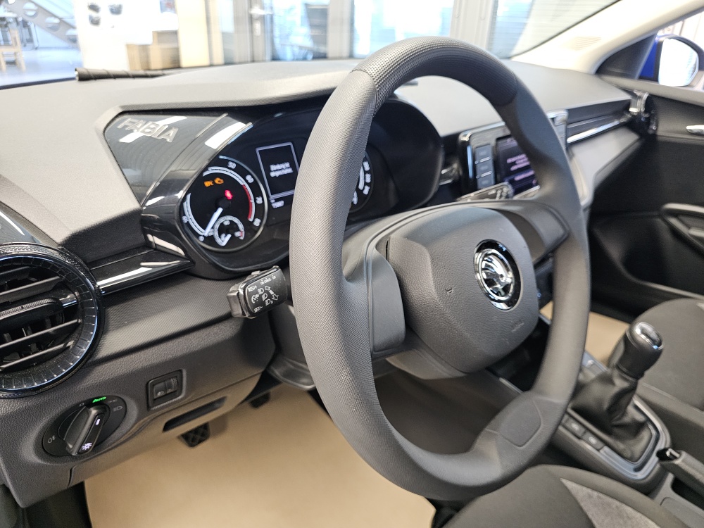 Skoda Fabia  bei Hoffmann Automobile in Wolfsburg kaufen und sofort mitnehmen - Bild 15