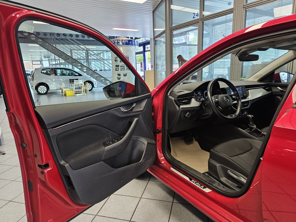 Skoda Scala  bei Hoffmann Automobile in Wolfsburg kaufen und sofort mitnehmen - Bild 19