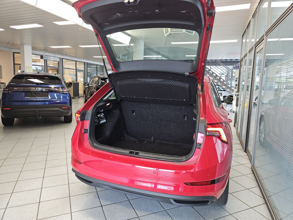 Skoda Scala  bei Hoffmann Automobile in Wolfsburg kaufen und sofort mitnehmen - Bild 2