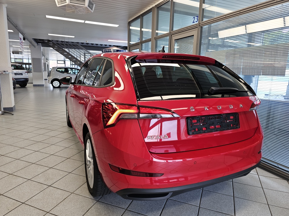 Skoda Scala  bei Hoffmann Automobile in Wolfsburg kaufen und sofort mitnehmen - Bild 3