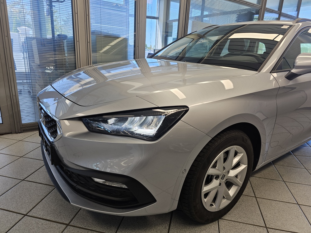 Seat Leon Sportstourer  ST  bei Hoffmann Automobile in Wolfsburg kaufen und sofort mitnehmen - Bild 23