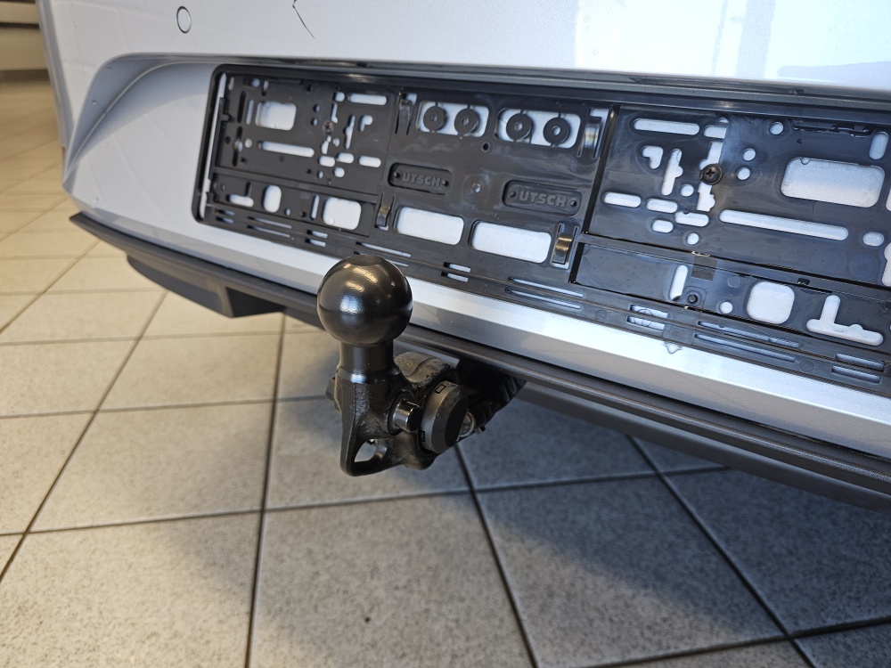 Seat Leon Sportstourer  ST  bei Hoffmann Automobile in Wolfsburg kaufen und sofort mitnehmen - Bild 3