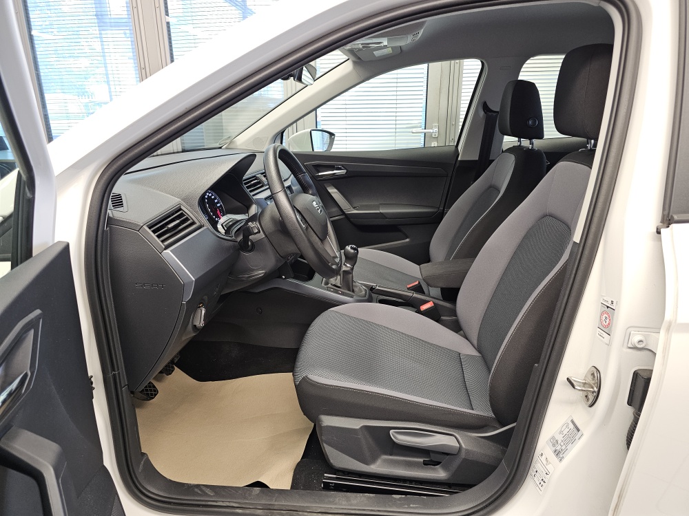 Seat Arona  bei Hoffmann Automobile in Wolfsburg kaufen und sofort mitnehmen - Bild 17