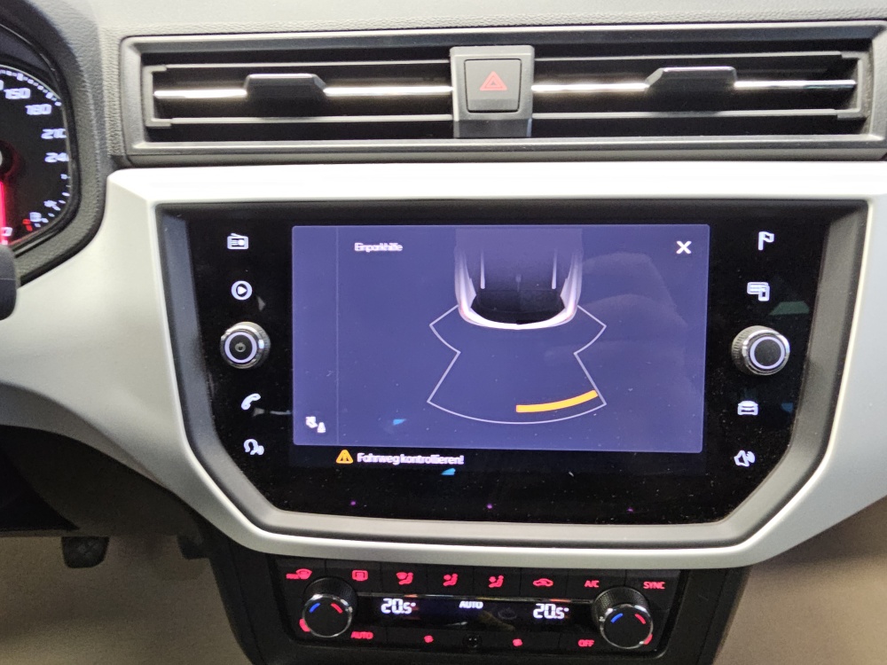 Seat Arona  bei Hoffmann Automobile in Wolfsburg kaufen und sofort mitnehmen - Bild 13