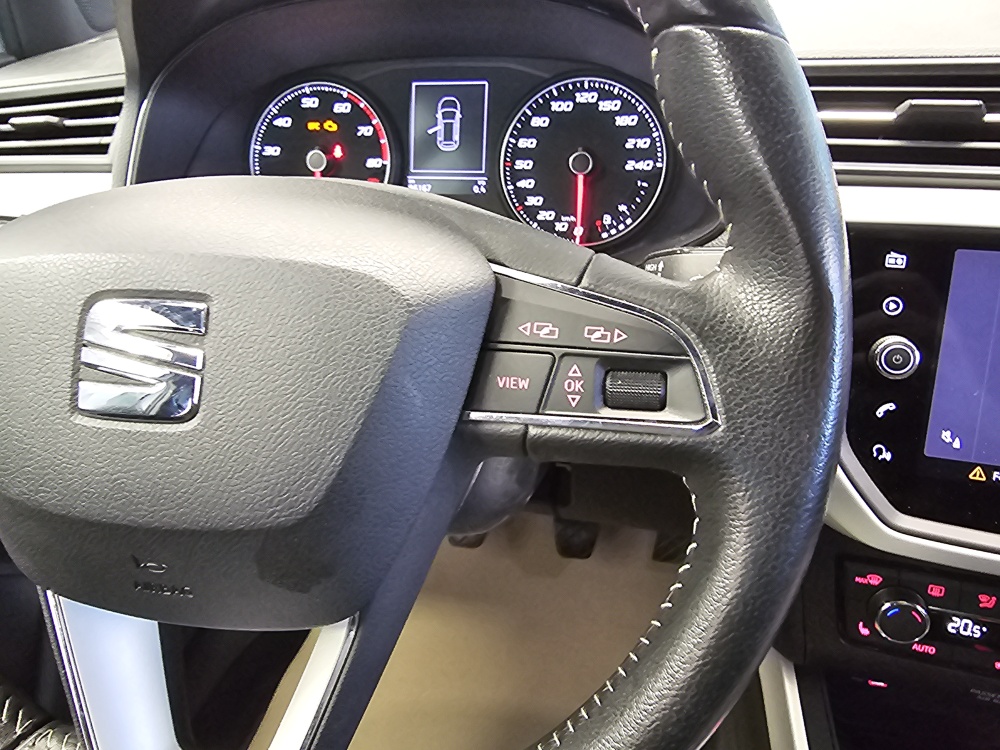 Seat Arona  bei Hoffmann Automobile in Wolfsburg kaufen und sofort mitnehmen - Bild 14