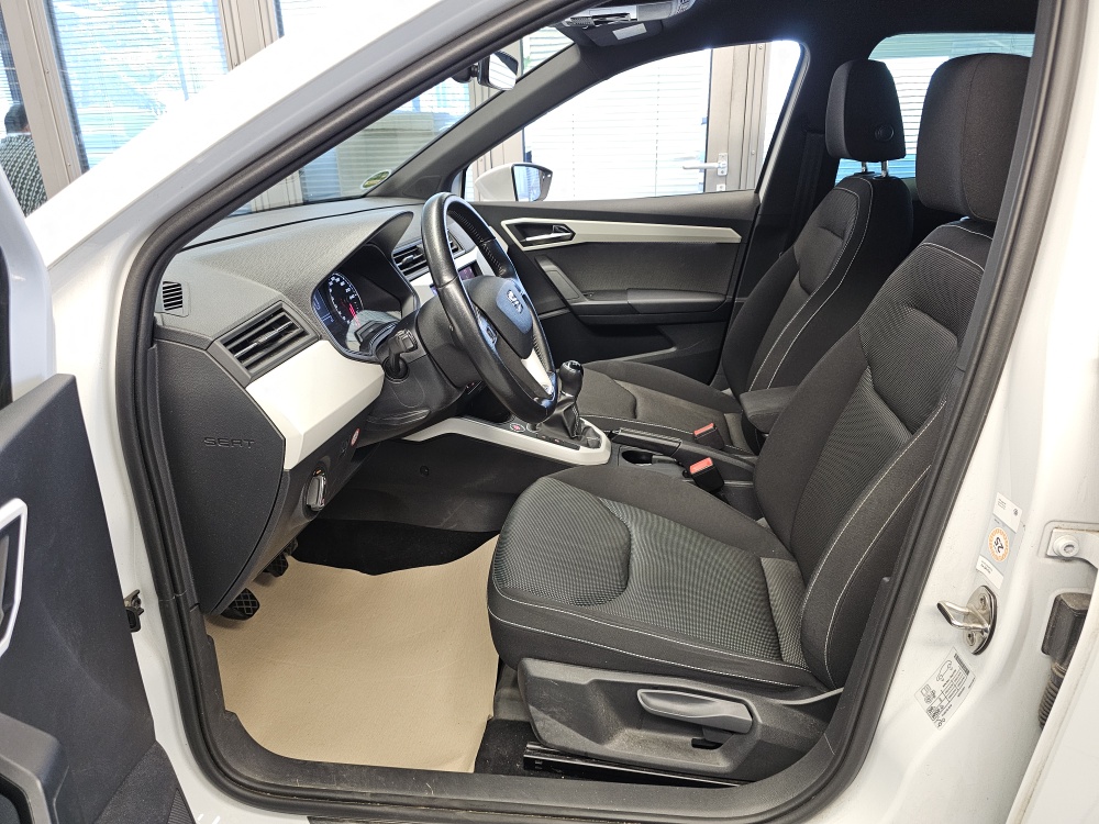 Seat Arona  bei Hoffmann Automobile in Wolfsburg kaufen und sofort mitnehmen - Bild 19