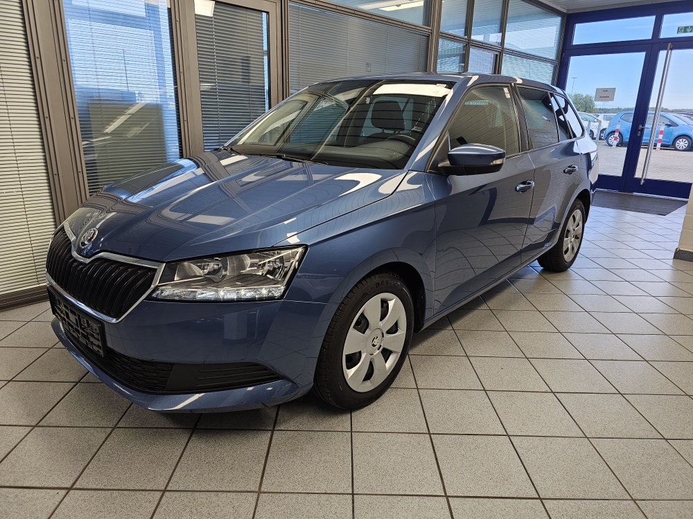 Skoda Fabia Combi Ambition für nur 12.800,- € bei Hoffmann Automobile in Wolfsburg kaufen und sofort mitnehmen