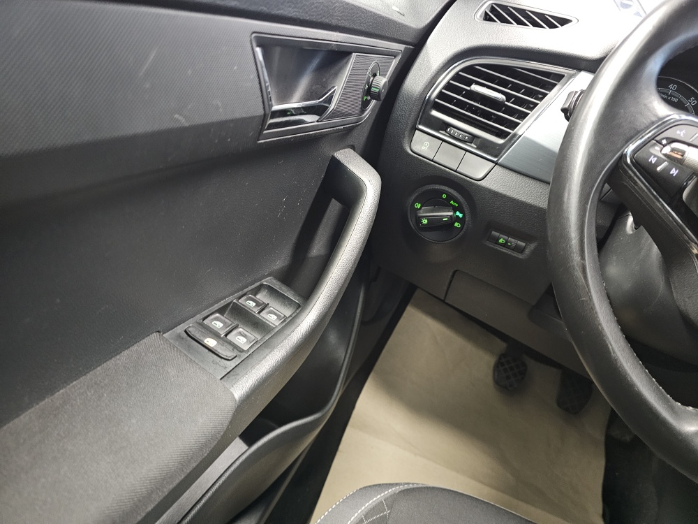 Skoda Fabia Combi  bei Hoffmann Automobile in Wolfsburg kaufen und sofort mitnehmen - Bild 15