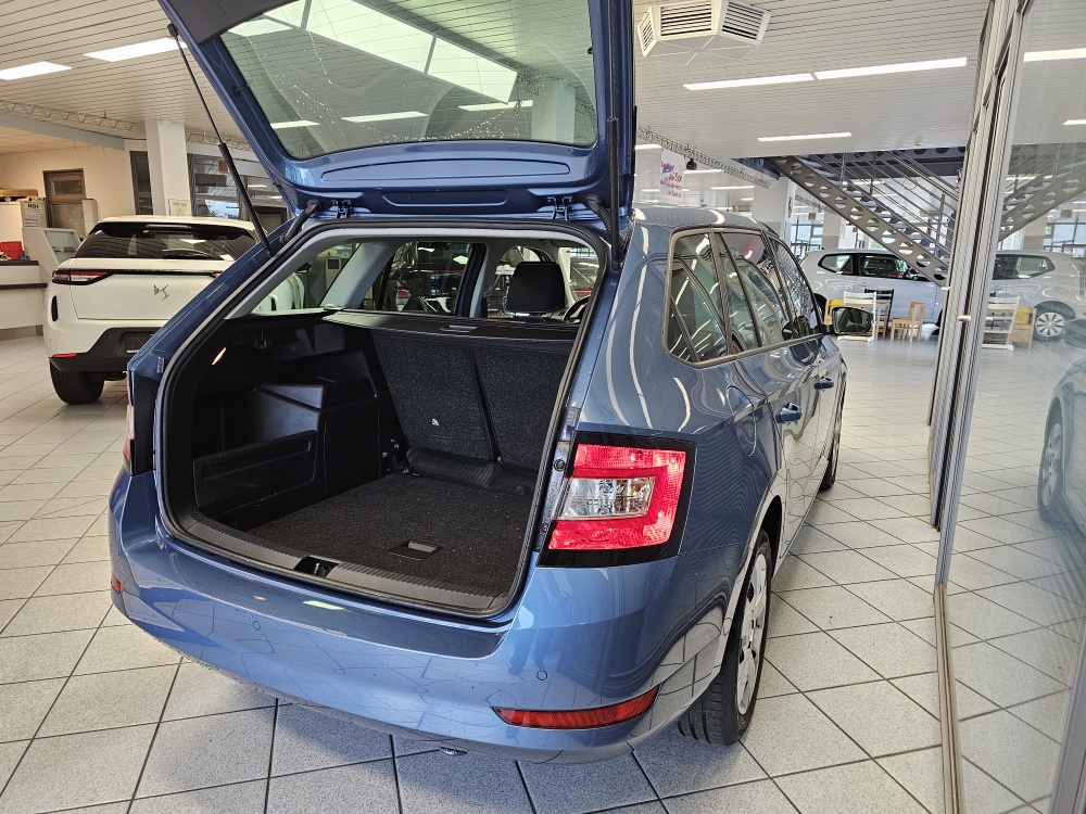 Skoda Fabia Combi  bei Hoffmann Automobile in Wolfsburg kaufen und sofort mitnehmen - Bild 2