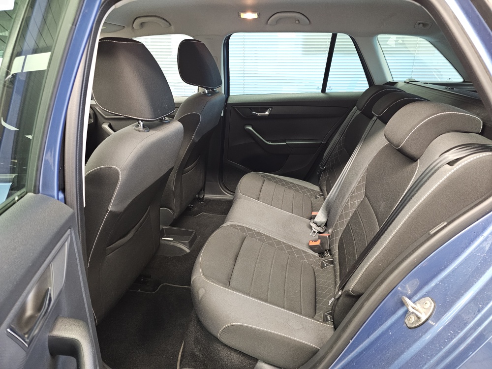 Skoda Fabia Combi  bei Hoffmann Automobile in Wolfsburg kaufen und sofort mitnehmen - Bild 4