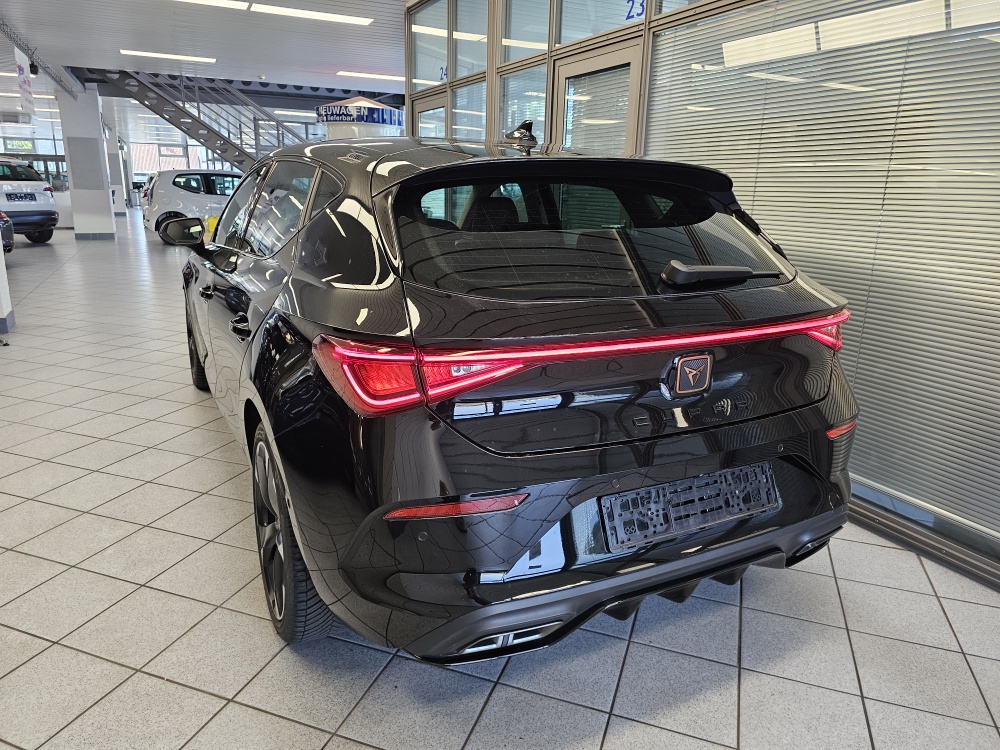 Cupra Leon  bei Hoffmann Automobile in Wolfsburg kaufen und sofort mitnehmen - Bild 3
