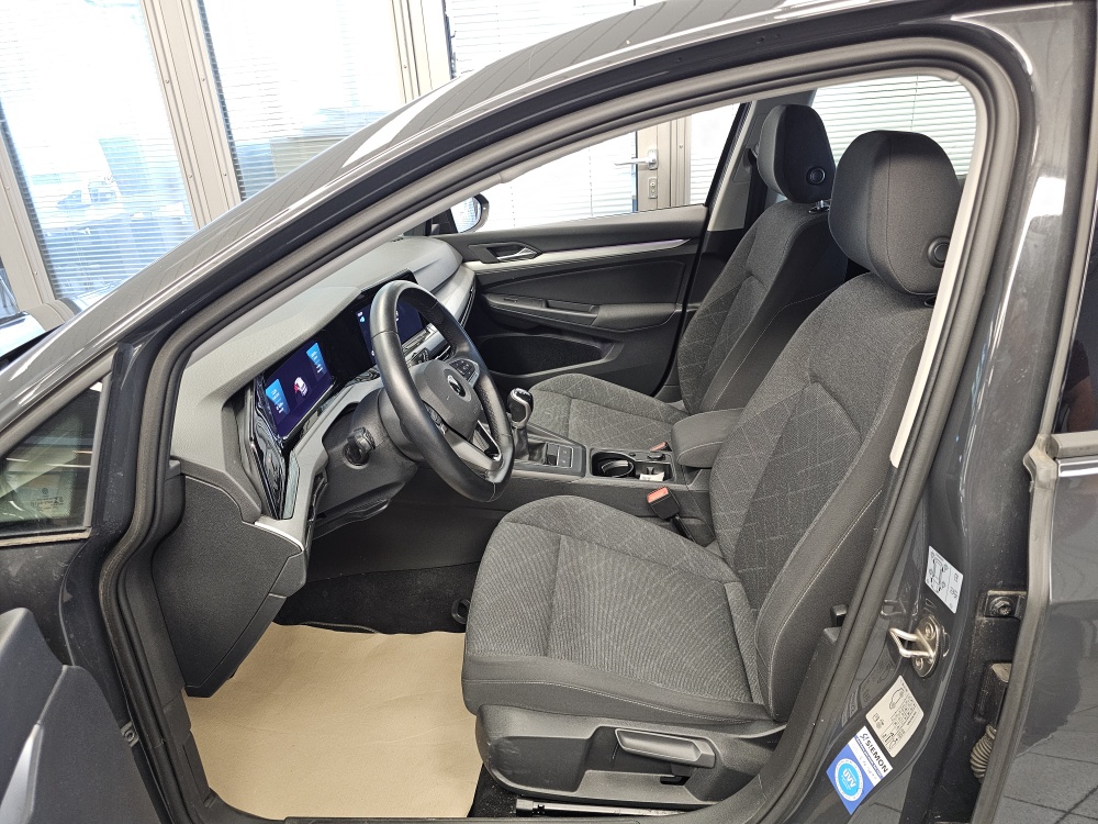 VW Golf  bei Hoffmann Automobile in Wolfsburg kaufen und sofort mitnehmen - Bild 21