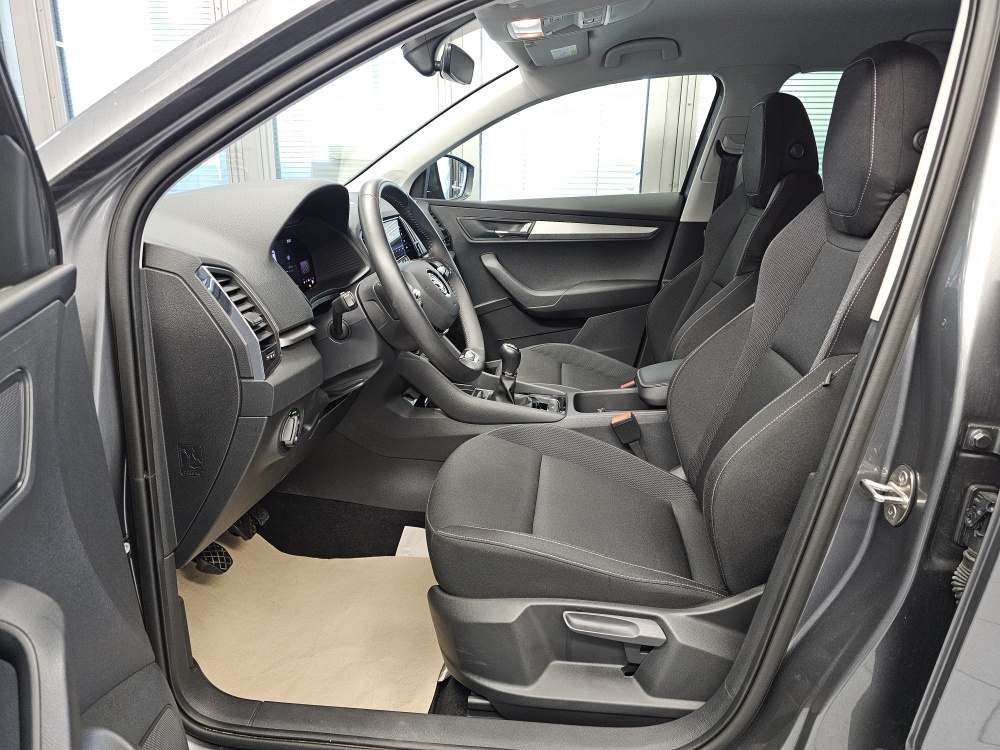 Skoda Karoq  bei Hoffmann Automobile in Wolfsburg kaufen und sofort mitnehmen - Bild 21