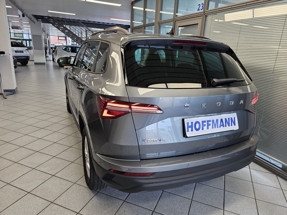 Skoda Karoq  bei Hoffmann Automobile in Wolfsburg kaufen und sofort mitnehmen - Bild 3