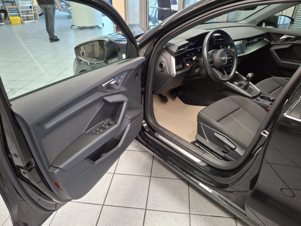 Audi A3 Limousine  bei Hoffmann Automobile in Wolfsburg kaufen und sofort mitnehmen - Bild 25