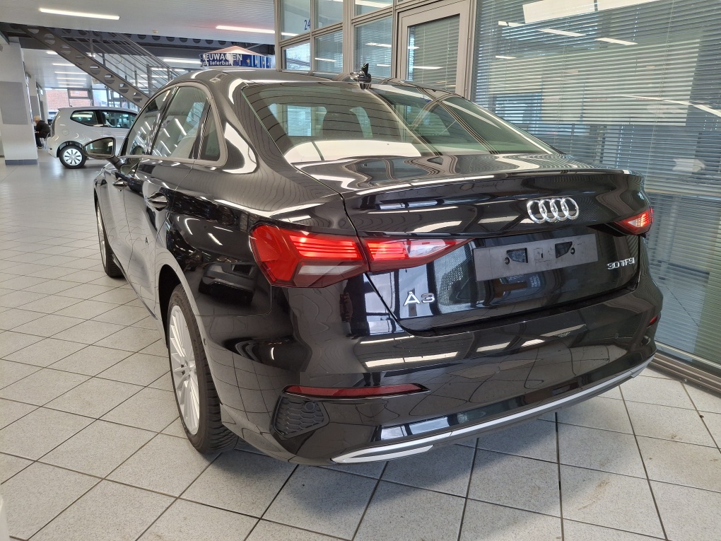 Audi A3 Limousine  bei Hoffmann Automobile in Wolfsburg kaufen und sofort mitnehmen - Bild 3