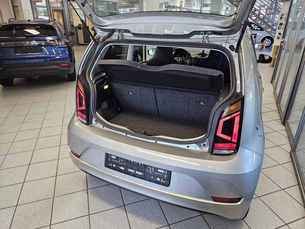 VW up!  bei Hoffmann Automobile in Wolfsburg kaufen und sofort mitnehmen - Bild 2