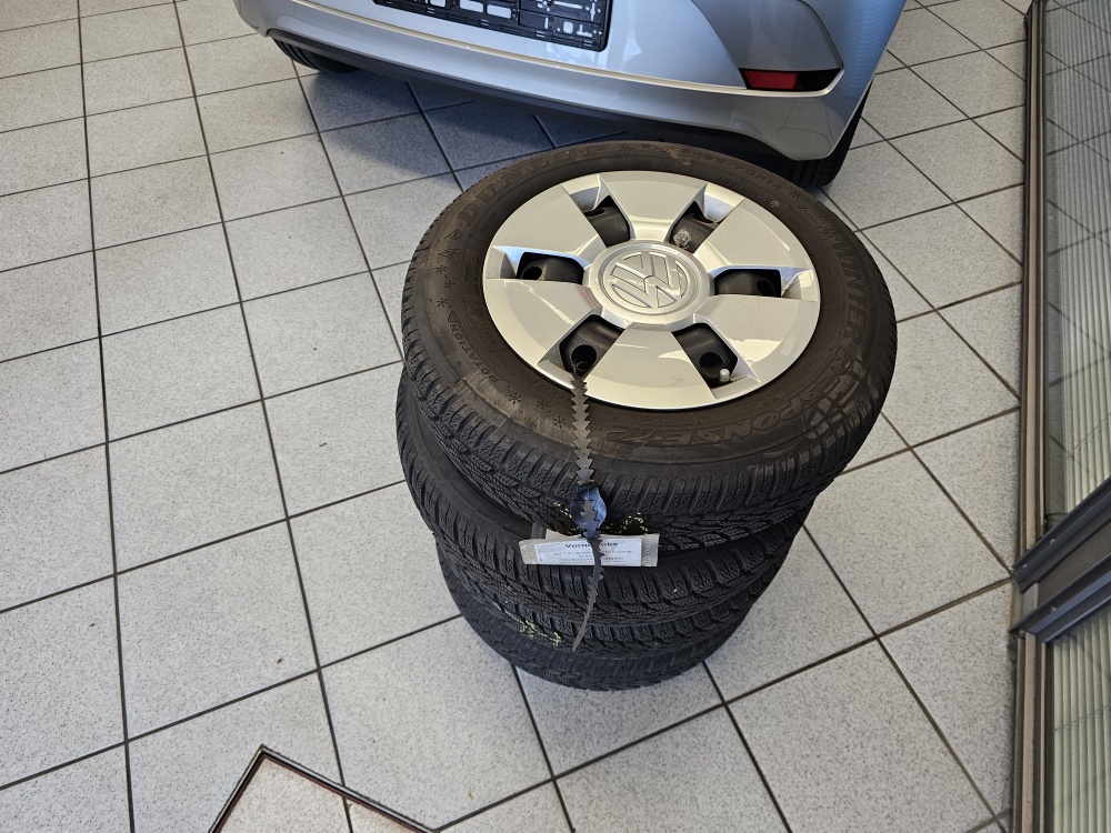 VW up!  bei Hoffmann Automobile in Wolfsburg kaufen und sofort mitnehmen - Bild 3