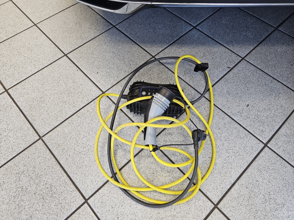 VW Passat Variant  bei Hoffmann Automobile in Wolfsburg kaufen und sofort mitnehmen - Bild 4