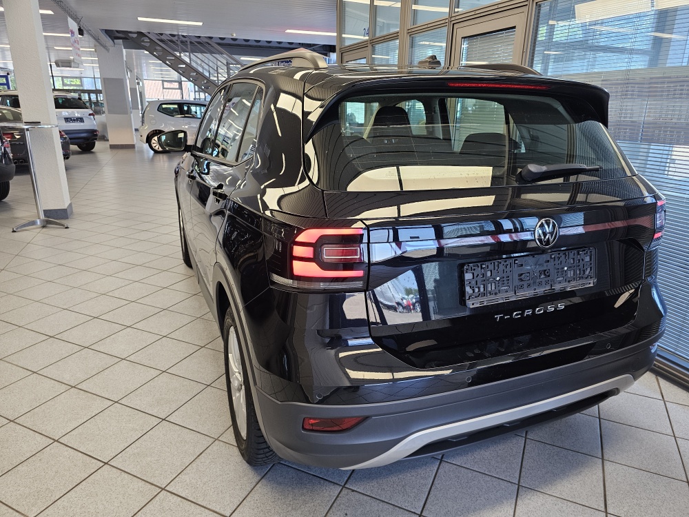 VW T-Cross  bei Hoffmann Automobile in Wolfsburg kaufen und sofort mitnehmen - Bild 4
