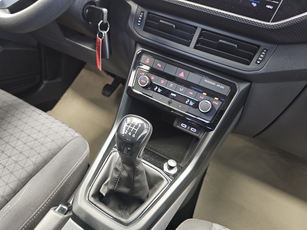 VW T-Cross  bei Hoffmann Automobile in Wolfsburg kaufen und sofort mitnehmen - Bild 8