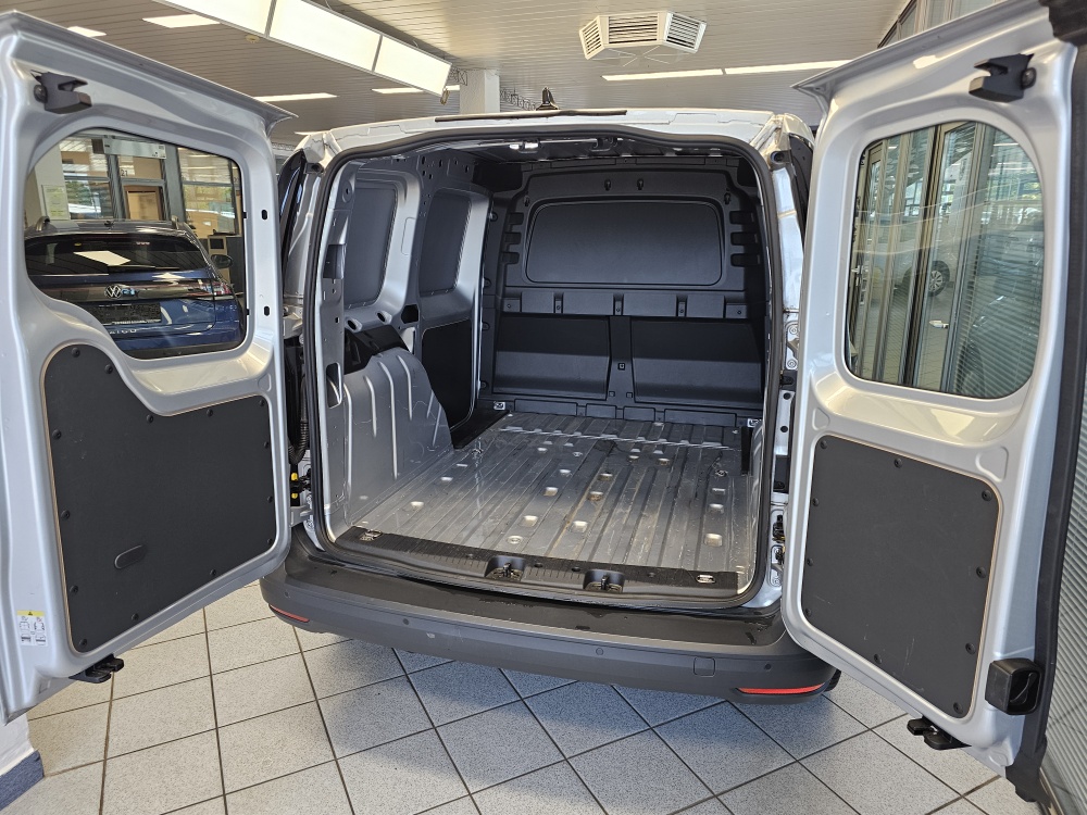 VW Caddy  bei Hoffmann Automobile in Wolfsburg kaufen und sofort mitnehmen - Bild 2
