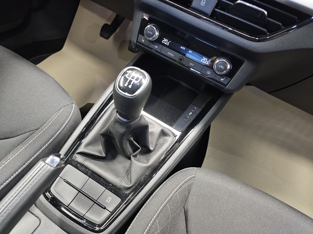 Skoda Kamiq  bei Hoffmann Automobile in Wolfsburg kaufen und sofort mitnehmen - Bild 8