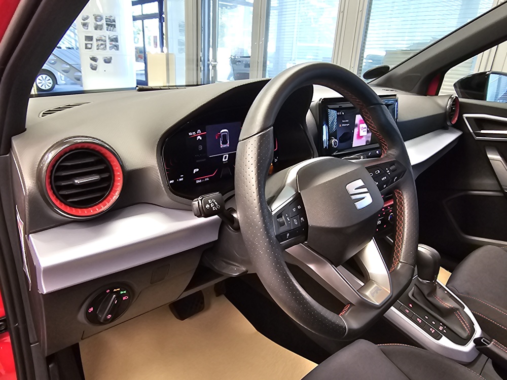 Seat Arona  bei Hoffmann Automobile in Wolfsburg kaufen und sofort mitnehmen - Bild 19
