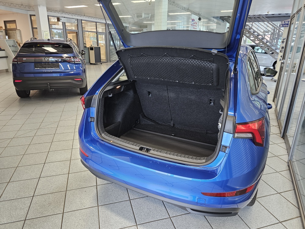 Skoda Scala  bei Hoffmann Automobile in Wolfsburg kaufen und sofort mitnehmen - Bild 2