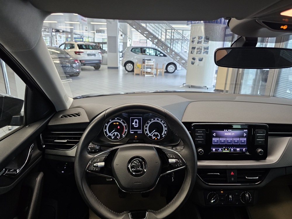 Skoda Scala  bei Hoffmann Automobile in Wolfsburg kaufen und sofort mitnehmen - Bild 14