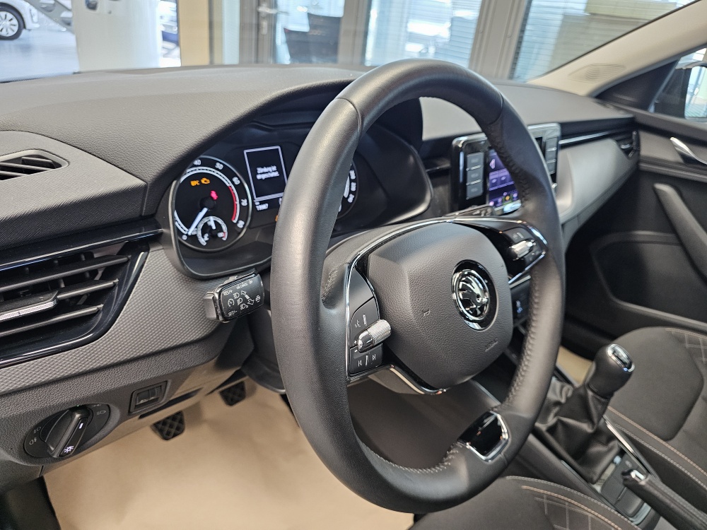 Skoda Scala  bei Hoffmann Automobile in Wolfsburg kaufen und sofort mitnehmen - Bild 15