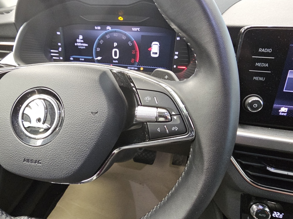 Skoda Scala  bei Hoffmann Automobile in Wolfsburg kaufen und sofort mitnehmen - Bild 14