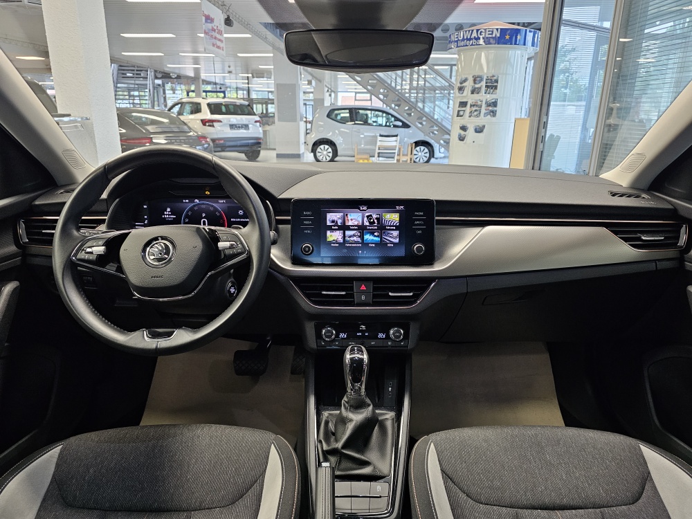 Skoda Scala  bei Hoffmann Automobile in Wolfsburg kaufen und sofort mitnehmen - Bild 6