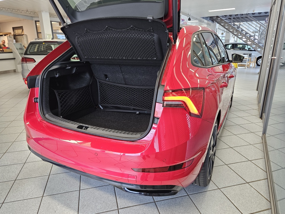 Skoda Scala  bei Hoffmann Automobile in Wolfsburg kaufen und sofort mitnehmen - Bild 2