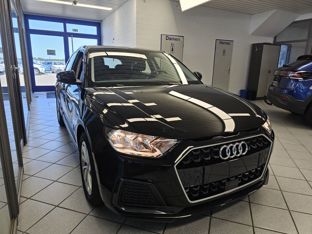 Audi A1 Sportback  bei Hoffmann Automobile in Wolfsburg kaufen und sofort mitnehmen - Bild 24