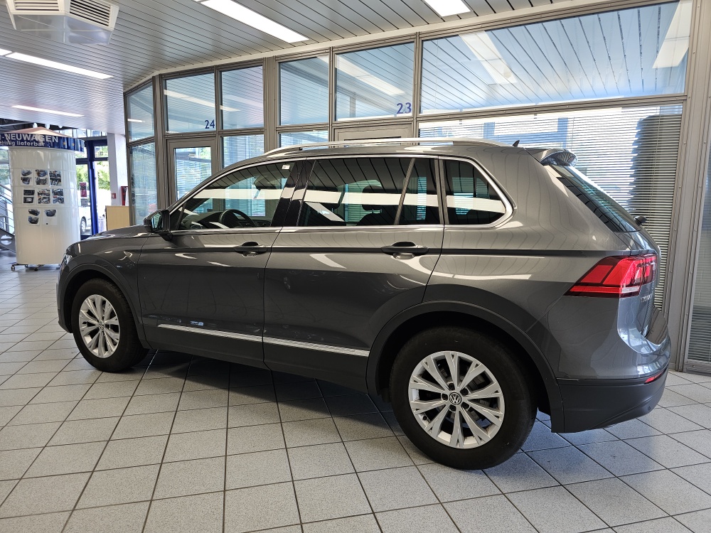 VW Tiguan  bei Hoffmann Automobile in Wolfsburg kaufen und sofort mitnehmen - Bild 23
