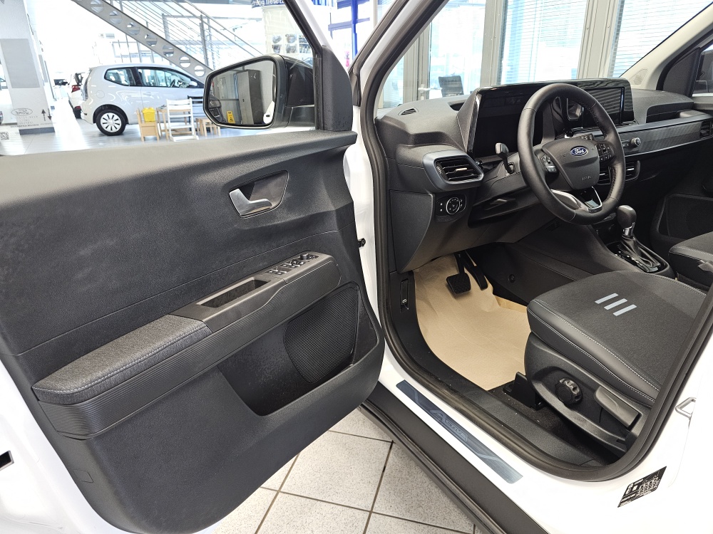 Ford Tourneo Courier  bei Hoffmann Automobile in Wolfsburg kaufen und sofort mitnehmen - Bild 18