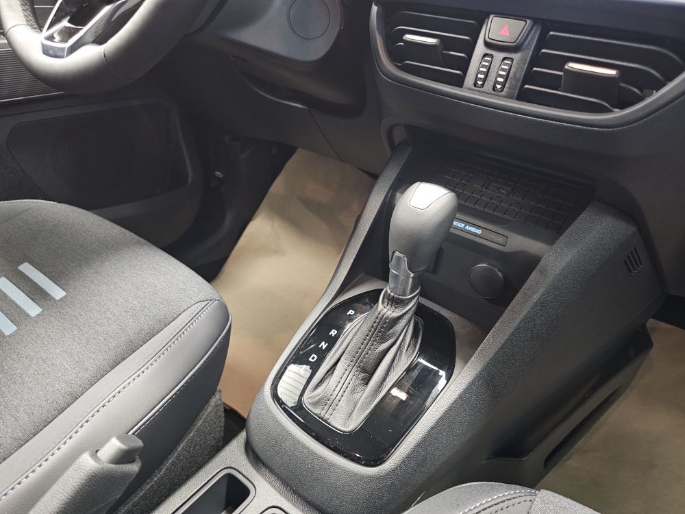 Ford Tourneo Courier  bei Hoffmann Automobile in Wolfsburg kaufen und sofort mitnehmen - Bild 7
