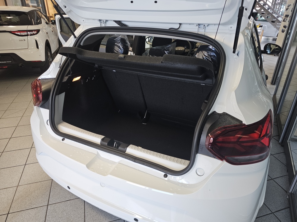 Dacia Sandero  bei Hoffmann Automobile in Wolfsburg kaufen und sofort mitnehmen - Bild 4