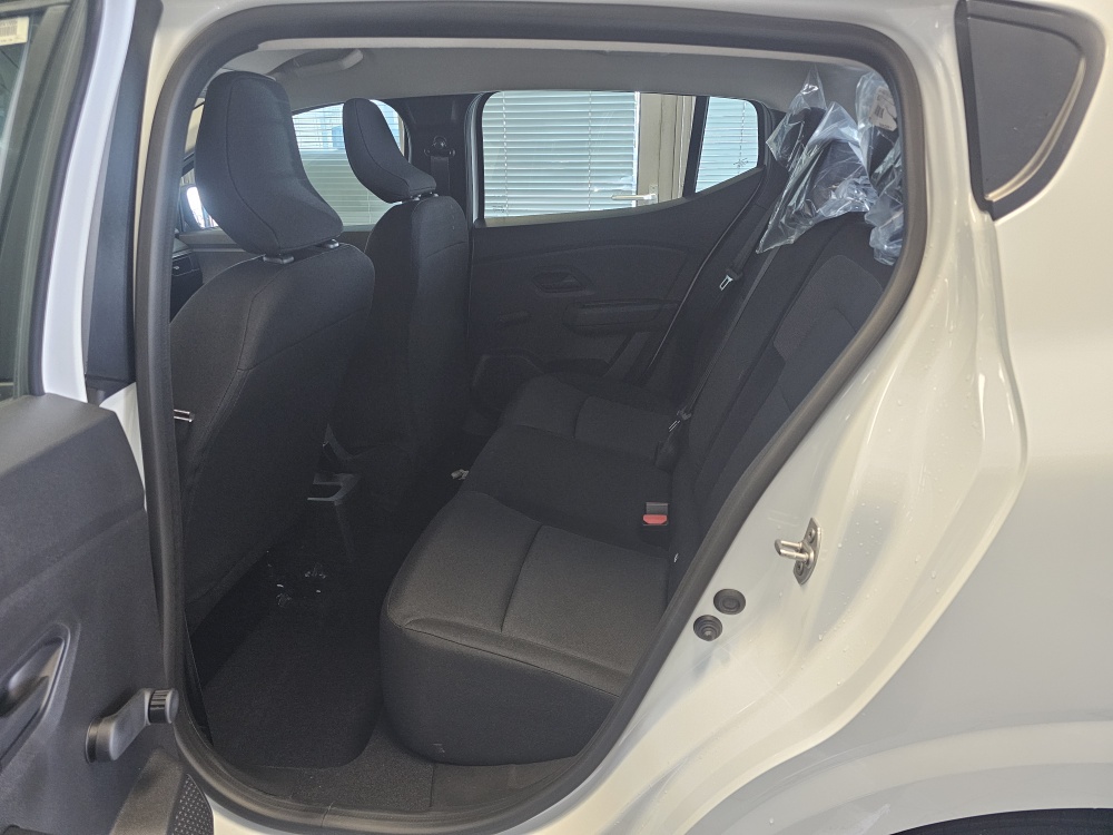 Dacia Sandero  bei Hoffmann Automobile in Wolfsburg kaufen und sofort mitnehmen - Bild 5