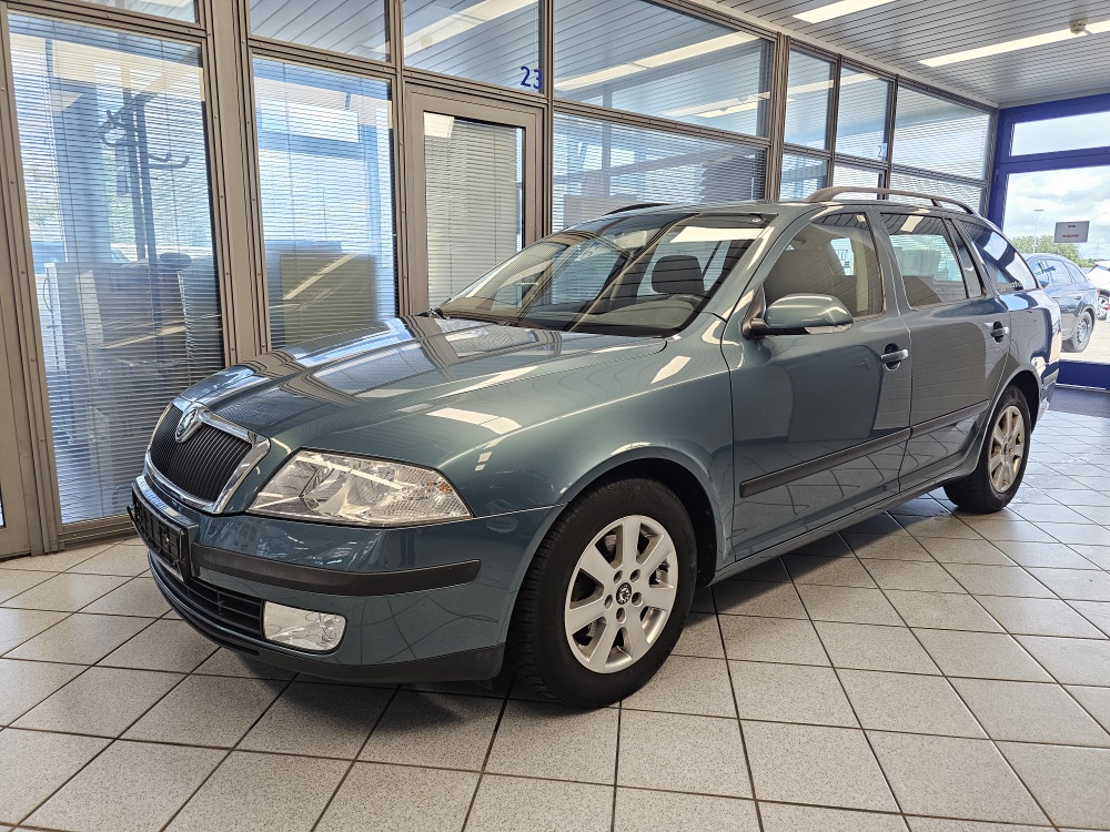 Skoda Octavia Combi  für nur 1.400,- € bei Hoffmann Automobile in Wolfsburg kaufen und sofort mitnehmen